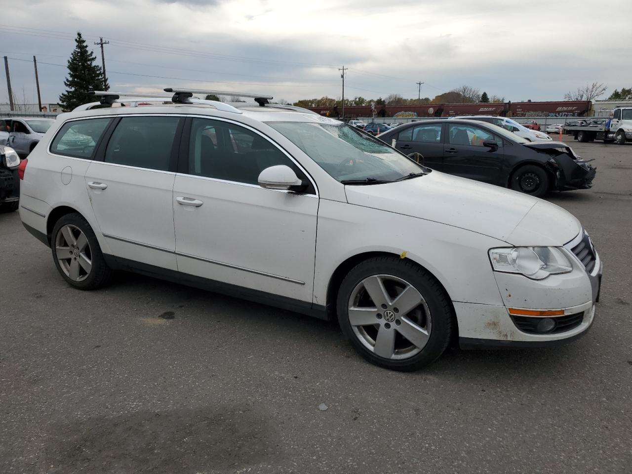 VOLKSWAGEN PASSAT KOMFORT