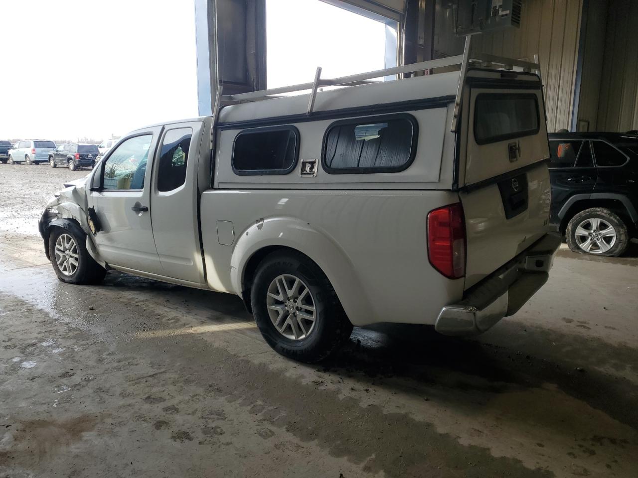 NISSAN FRONTIER S
