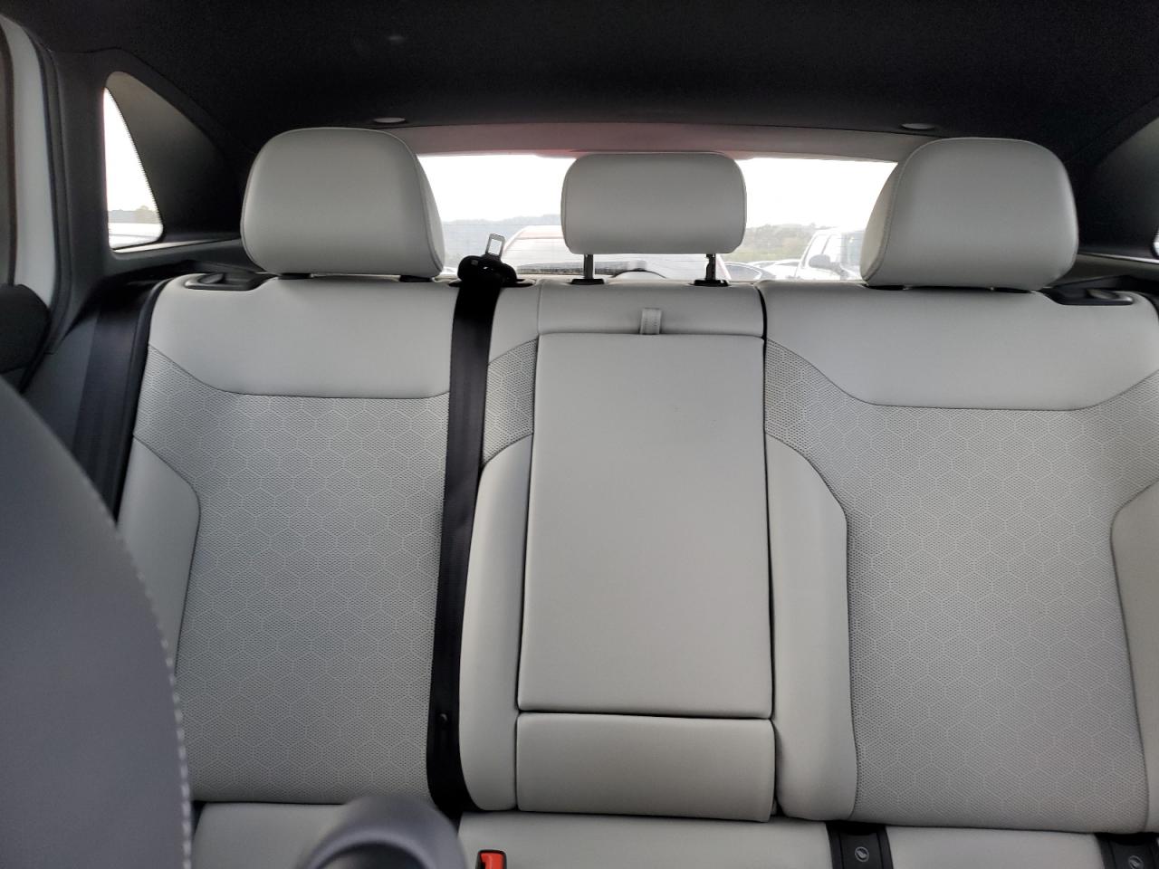 VOLKSWAGEN ID.4 PRO S