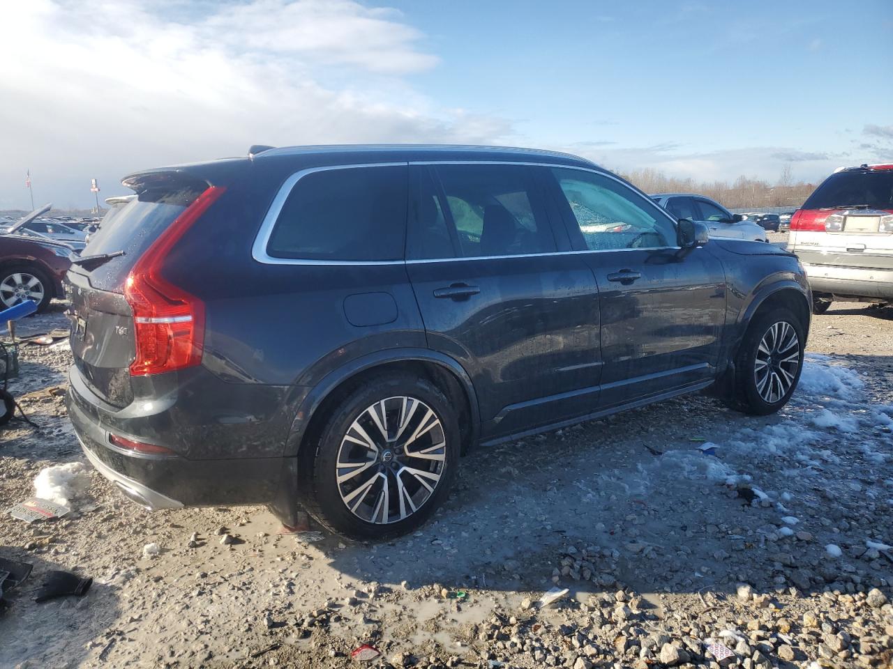 VOLVO XC90 T6 MOMENTUM