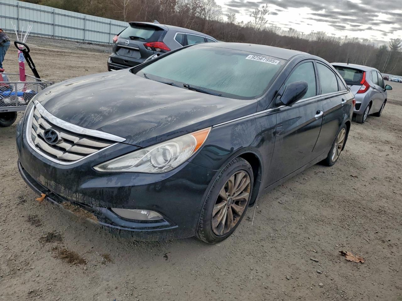 Lot #3310445326 2011 HYUNDAI SONATA SE