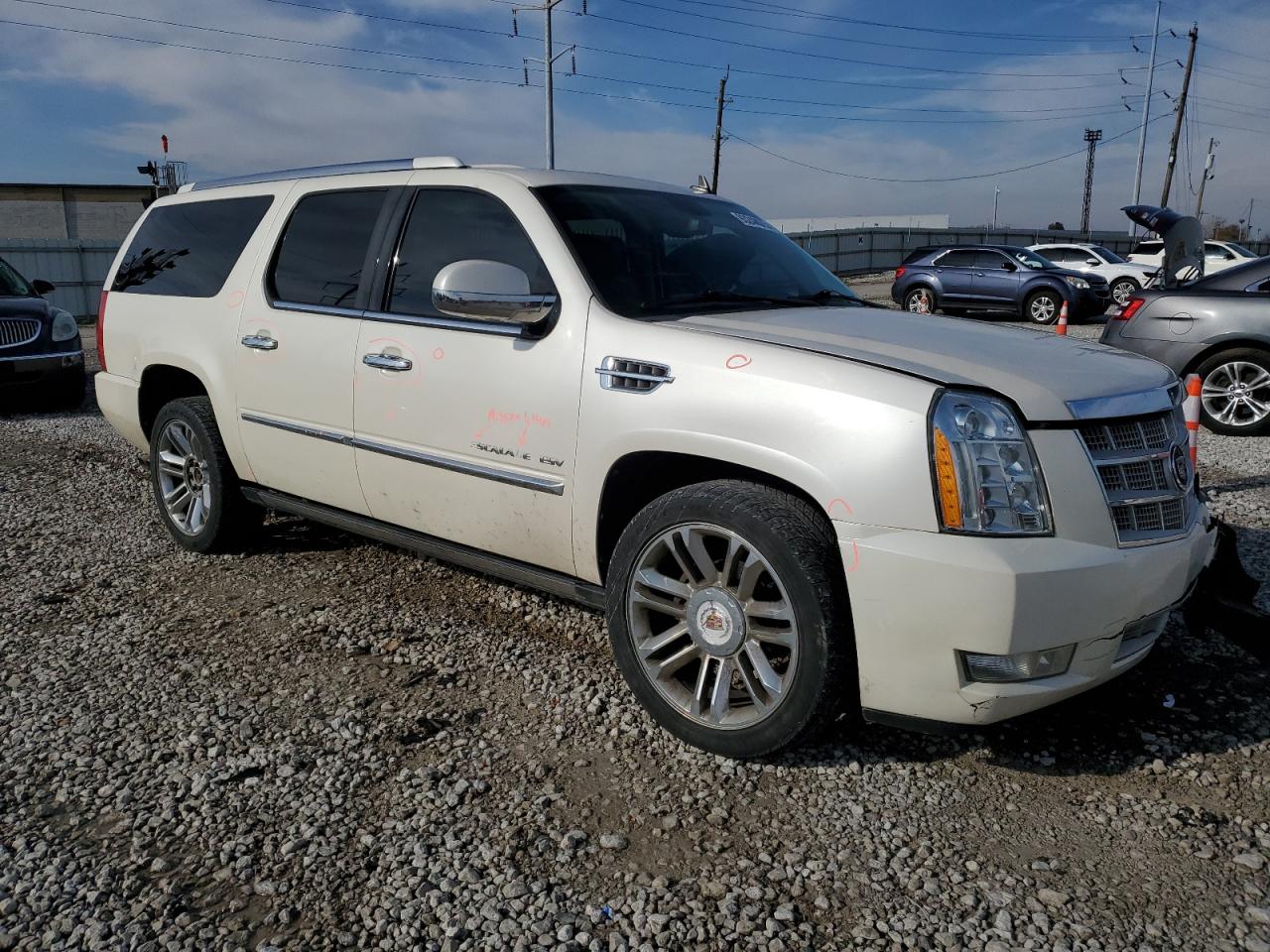 CADILLAC ESCALADE ESV PLATINUM
