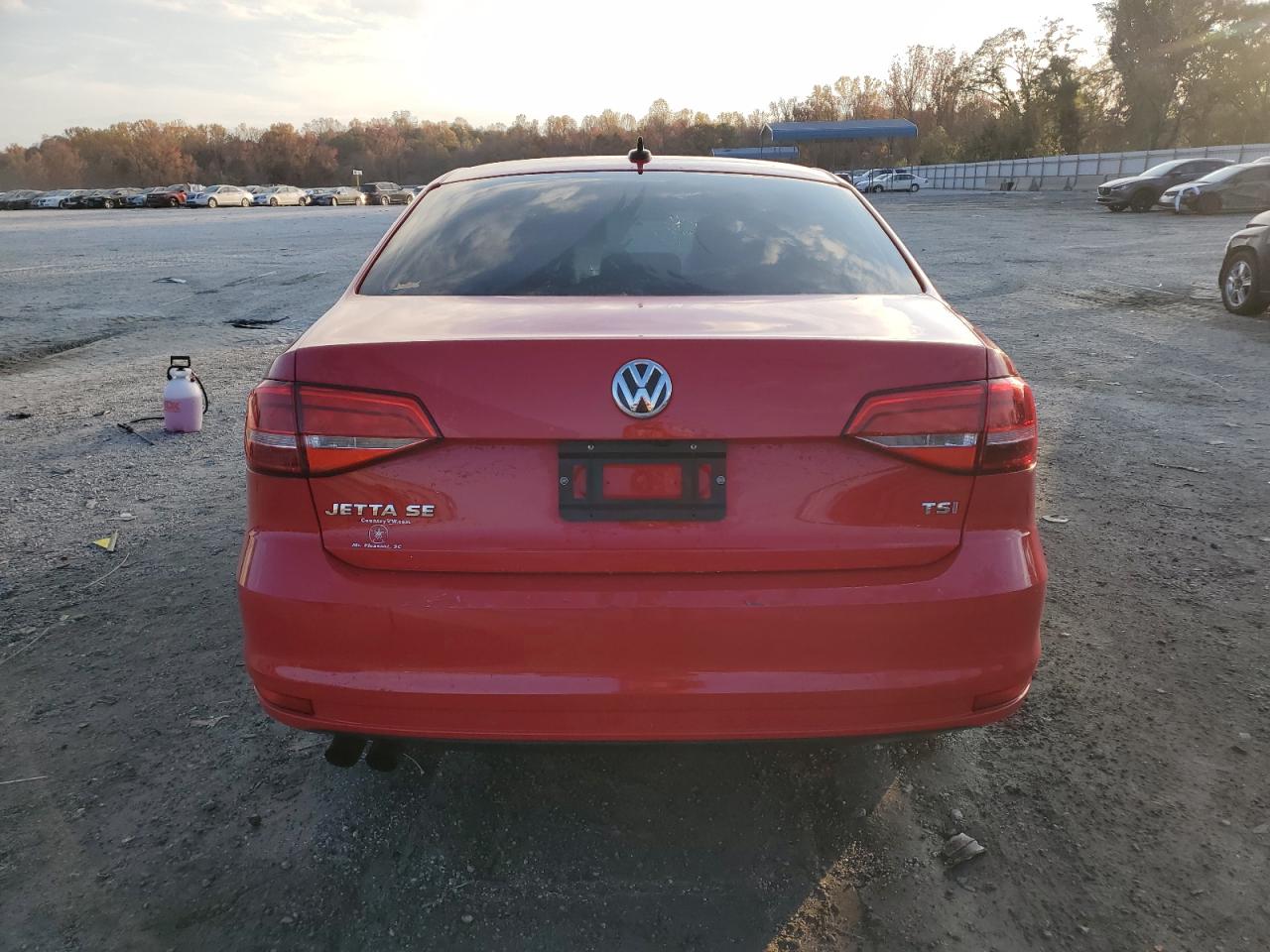VOLKSWAGEN JETTA SE