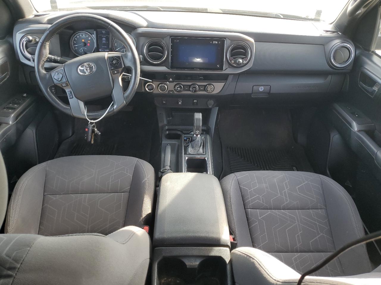 TOYOTA TACOMA DOUBLE CAB