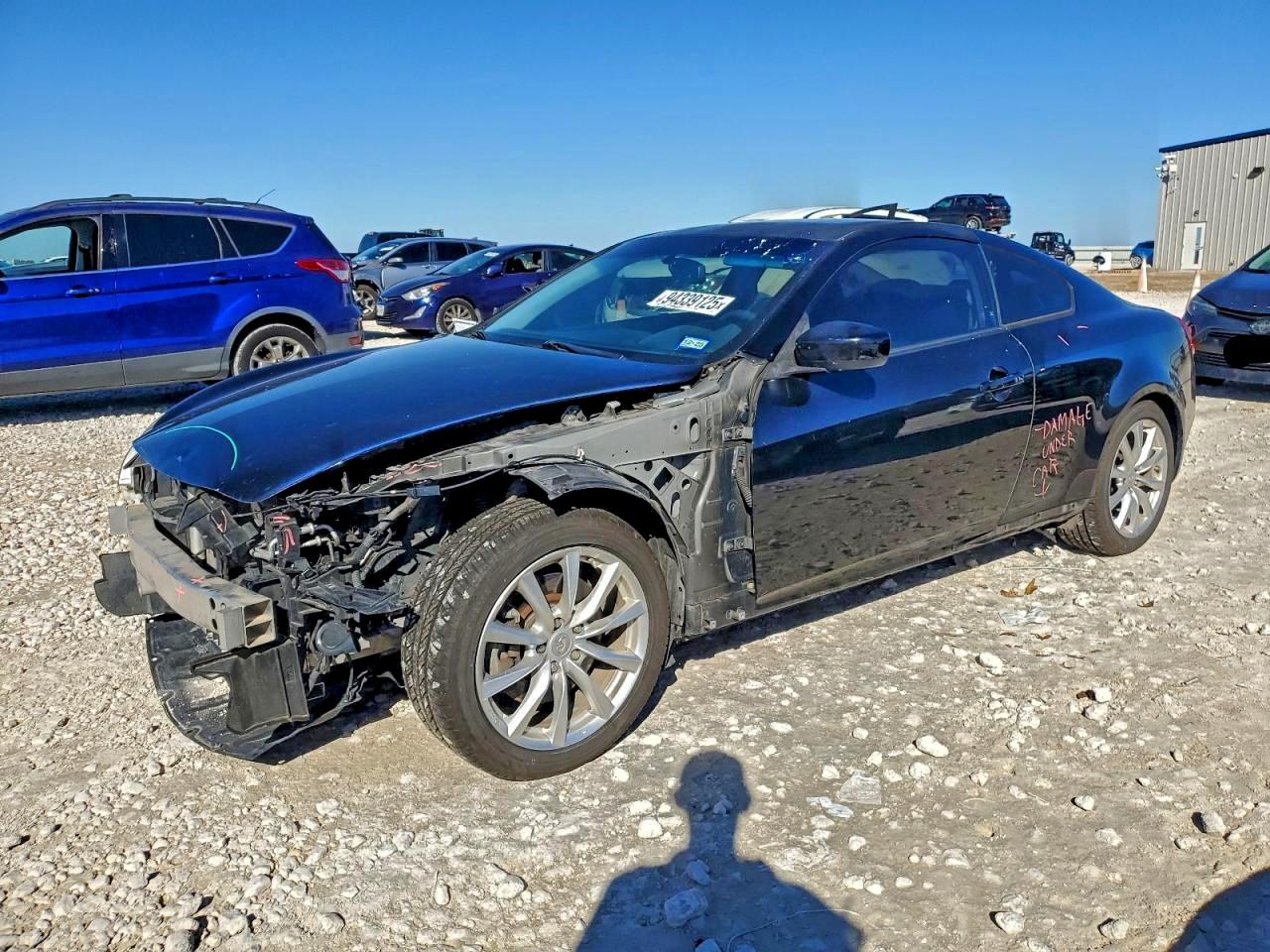 INFINITI Q60 JOURNEY