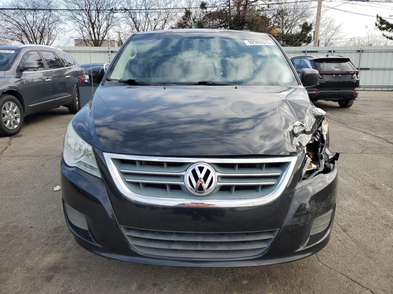 VOLKSWAGEN ROUTAN SE