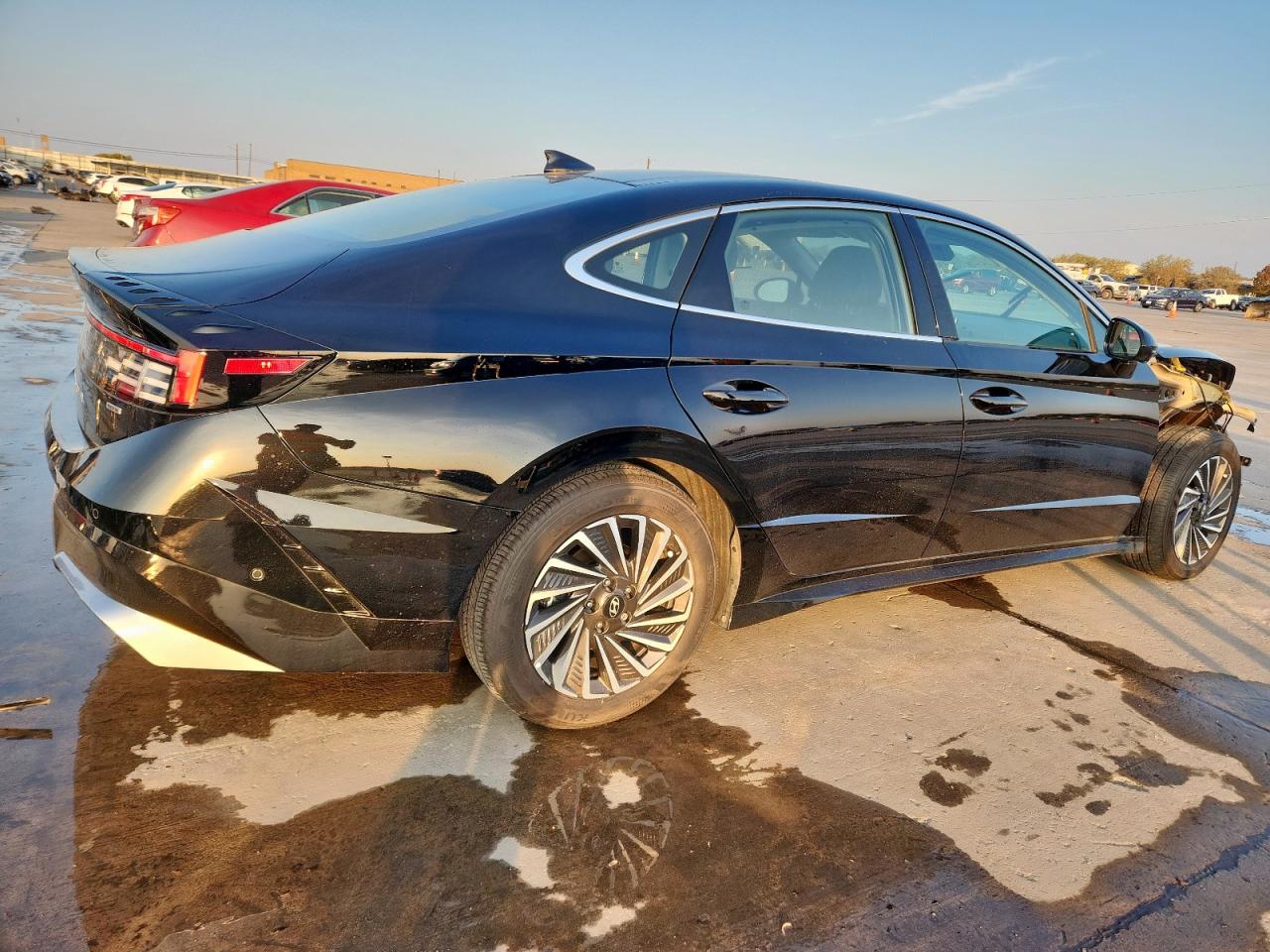 HYUNDAI SONATA HYBRID