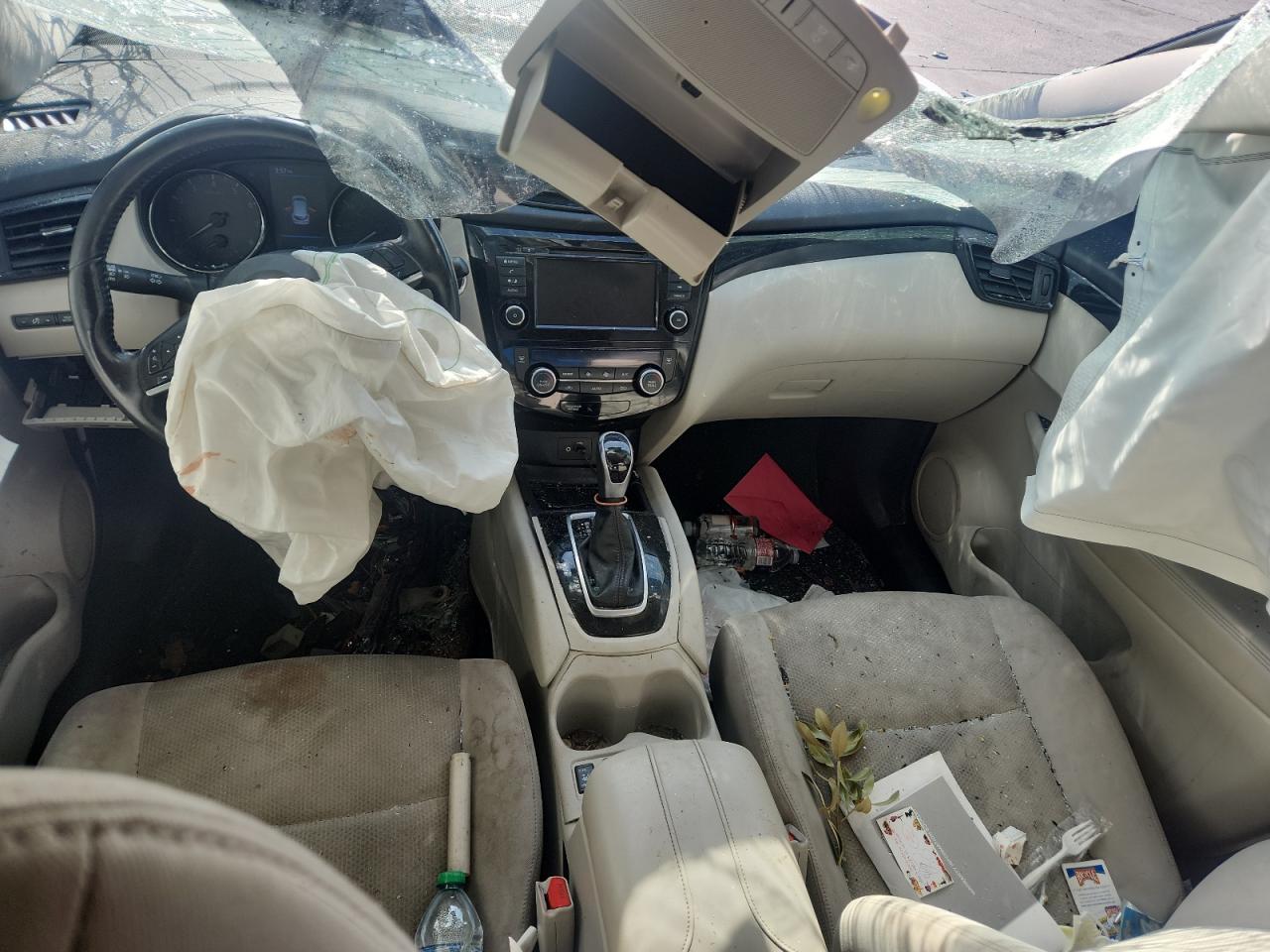 NISSAN ROGUE SPORT S