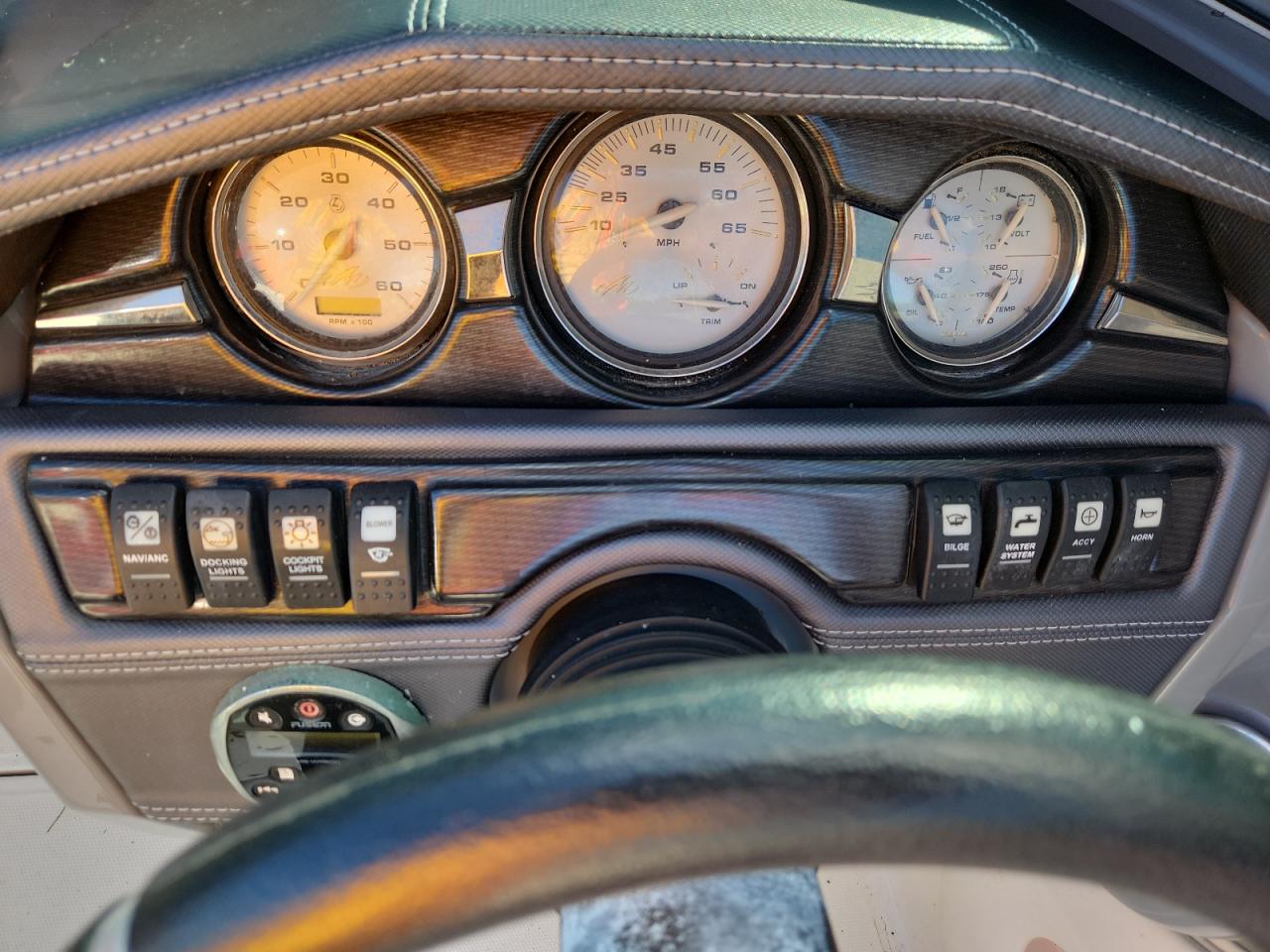 Lot #3285636304 2012 RGF MONTEREY 224FSBR