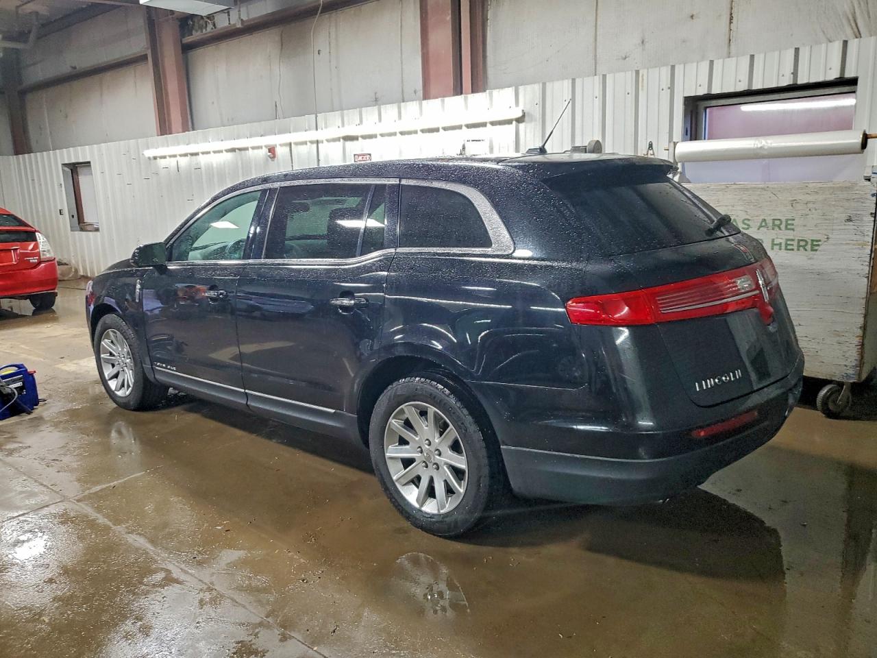 LINCOLN MKT