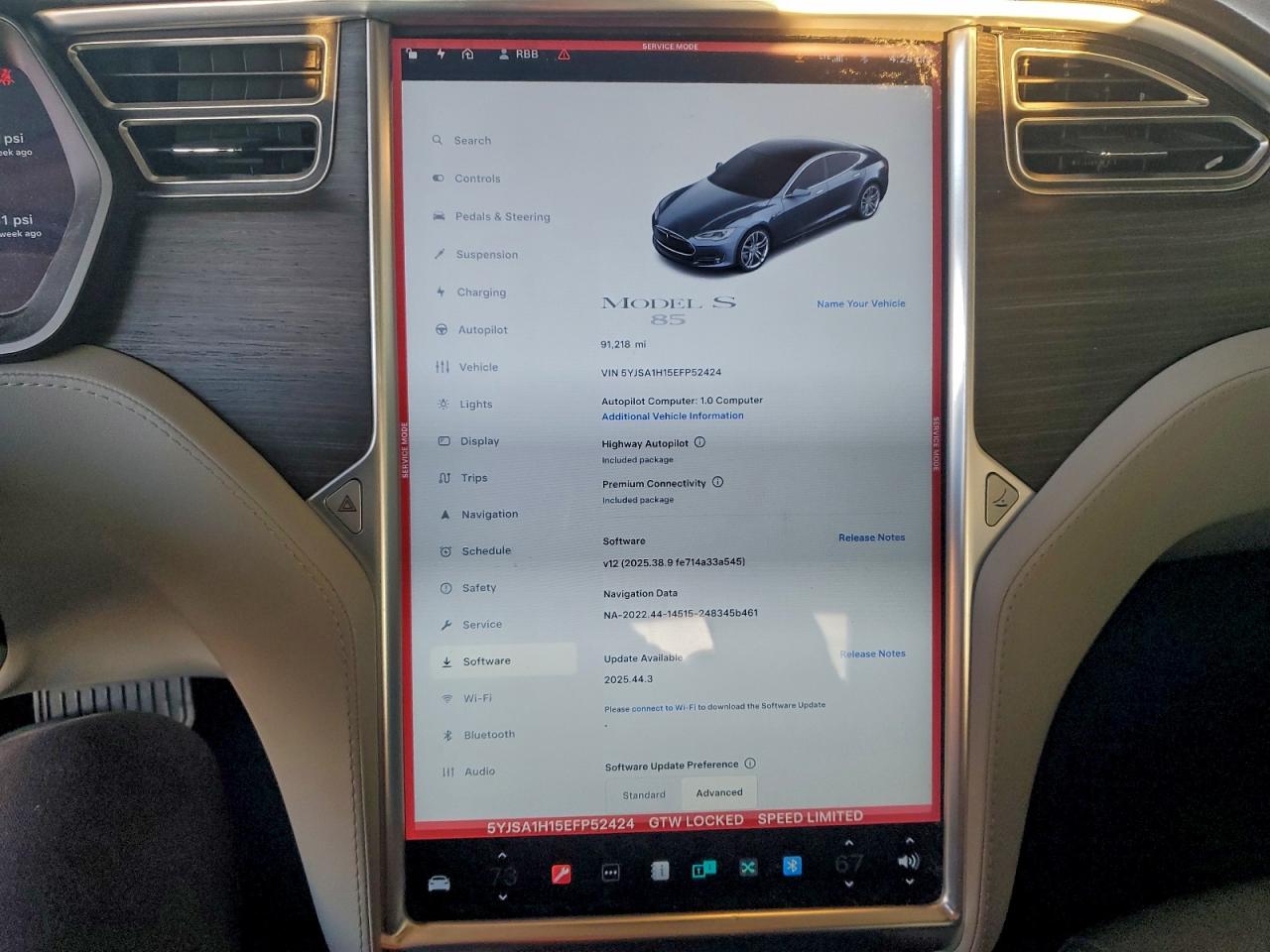 TESLA MODEL S