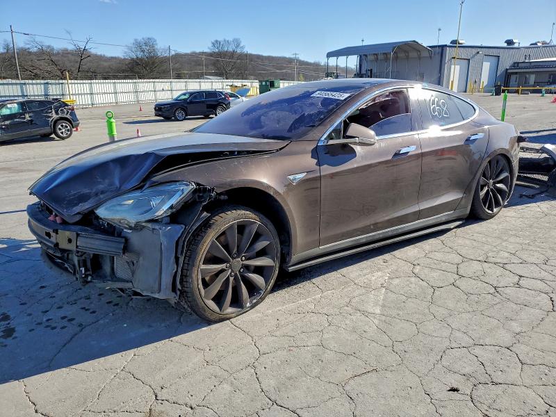 2014 TESLA MODEL S #3304549446