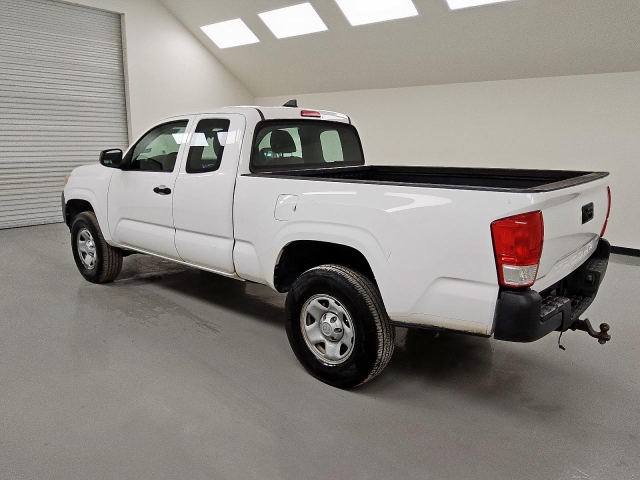 TOYOTA TACOMA ACCESS CAB