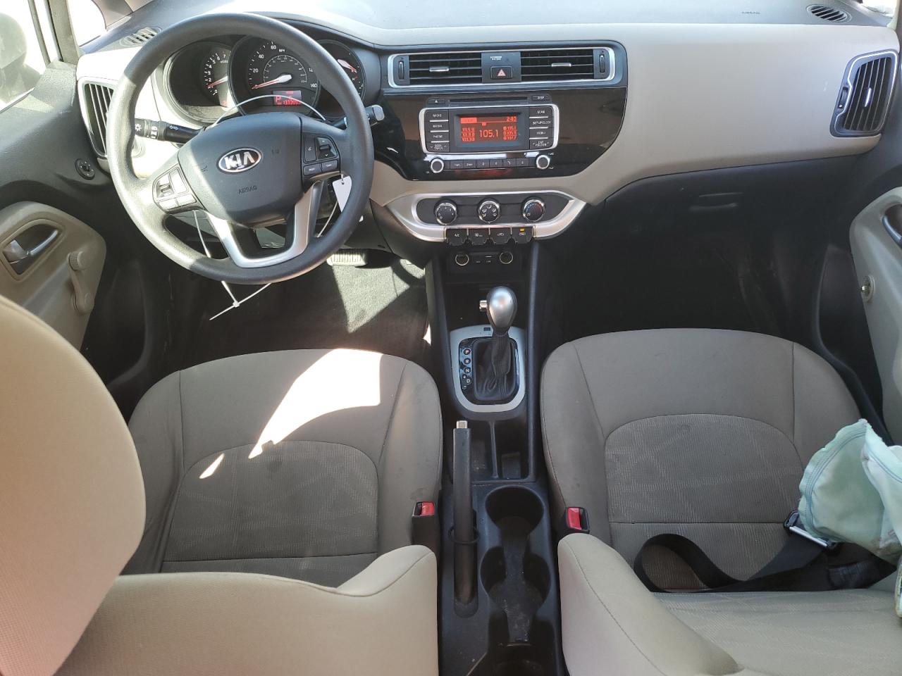 KIA RIO LX