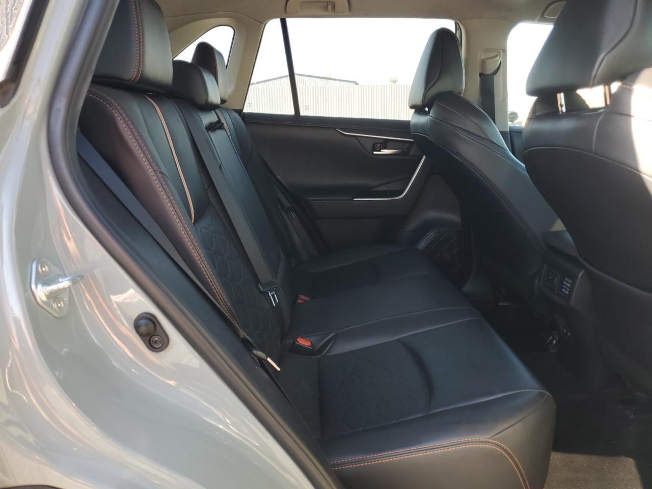 TOYOTA RAV4 ADVENTURE