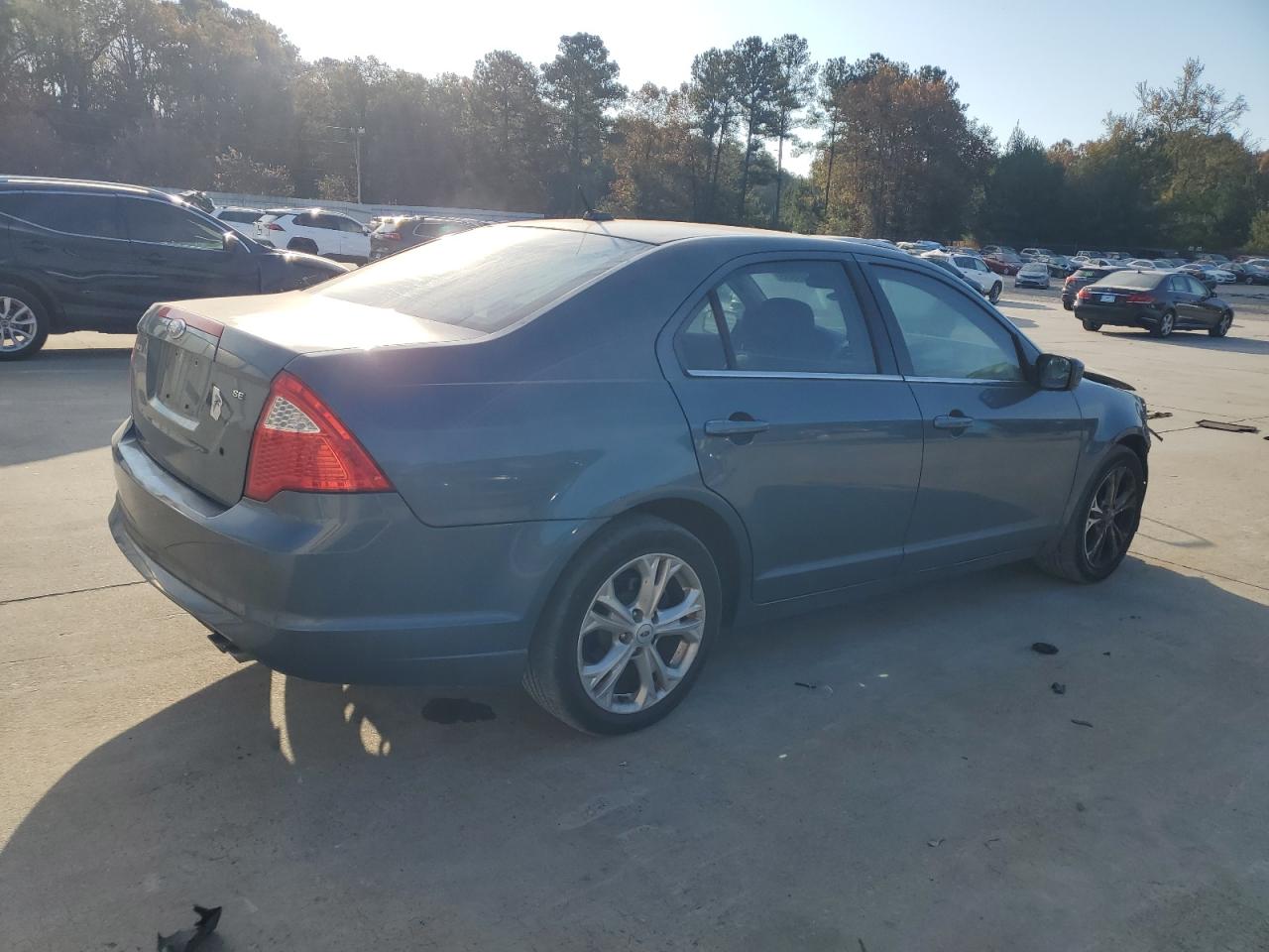 FORD FUSION SE