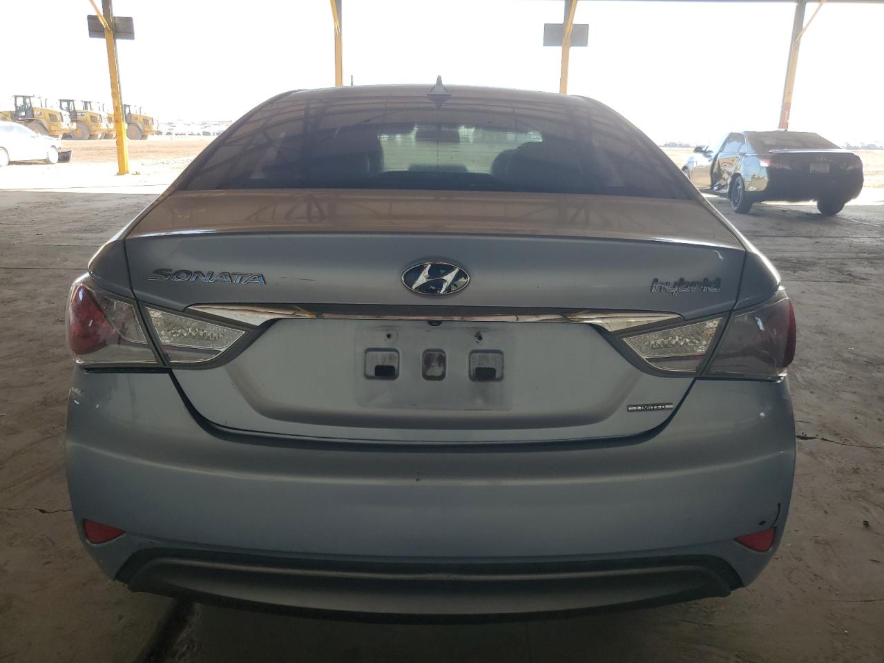 HYUNDAI SONATA HYBRID