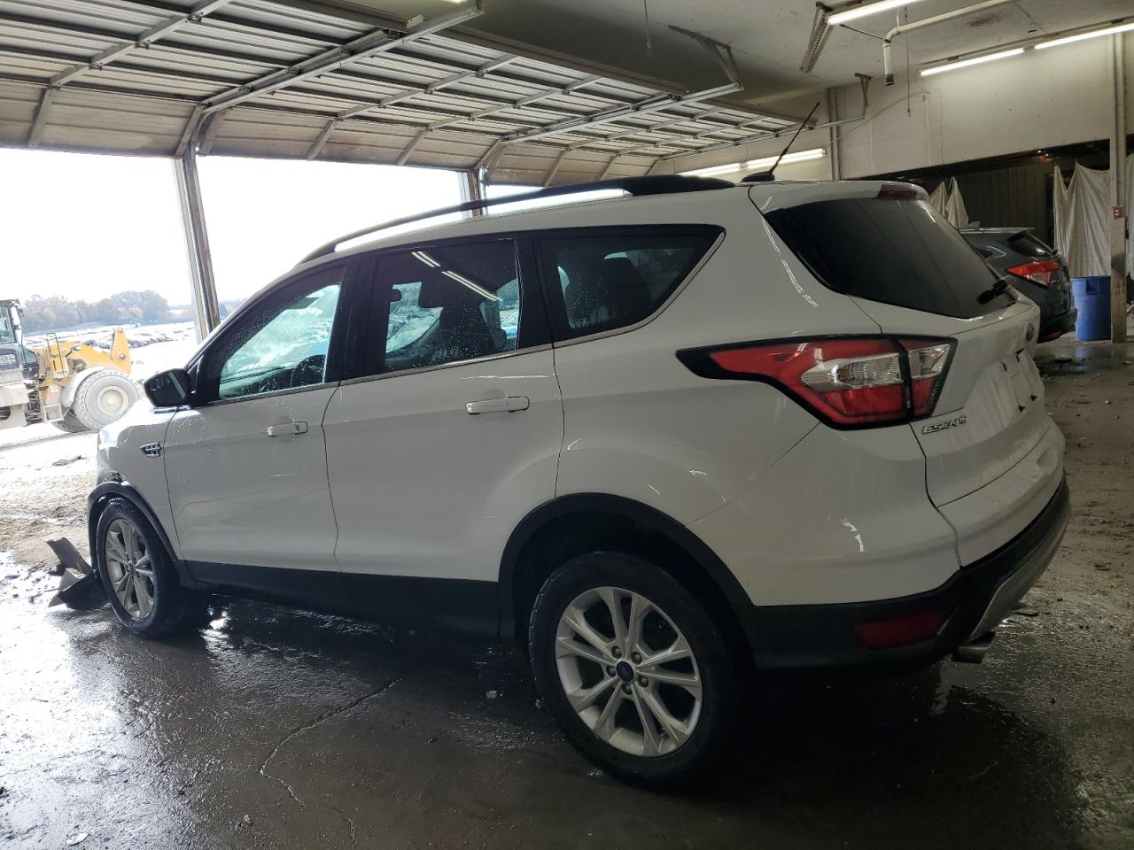 FORD ESCAPE SE