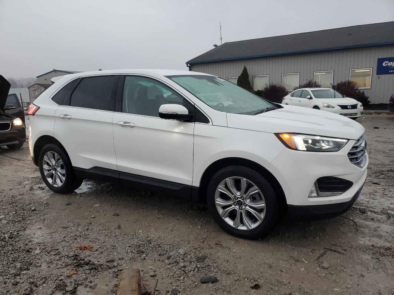 FORD EDGE TITANIUM