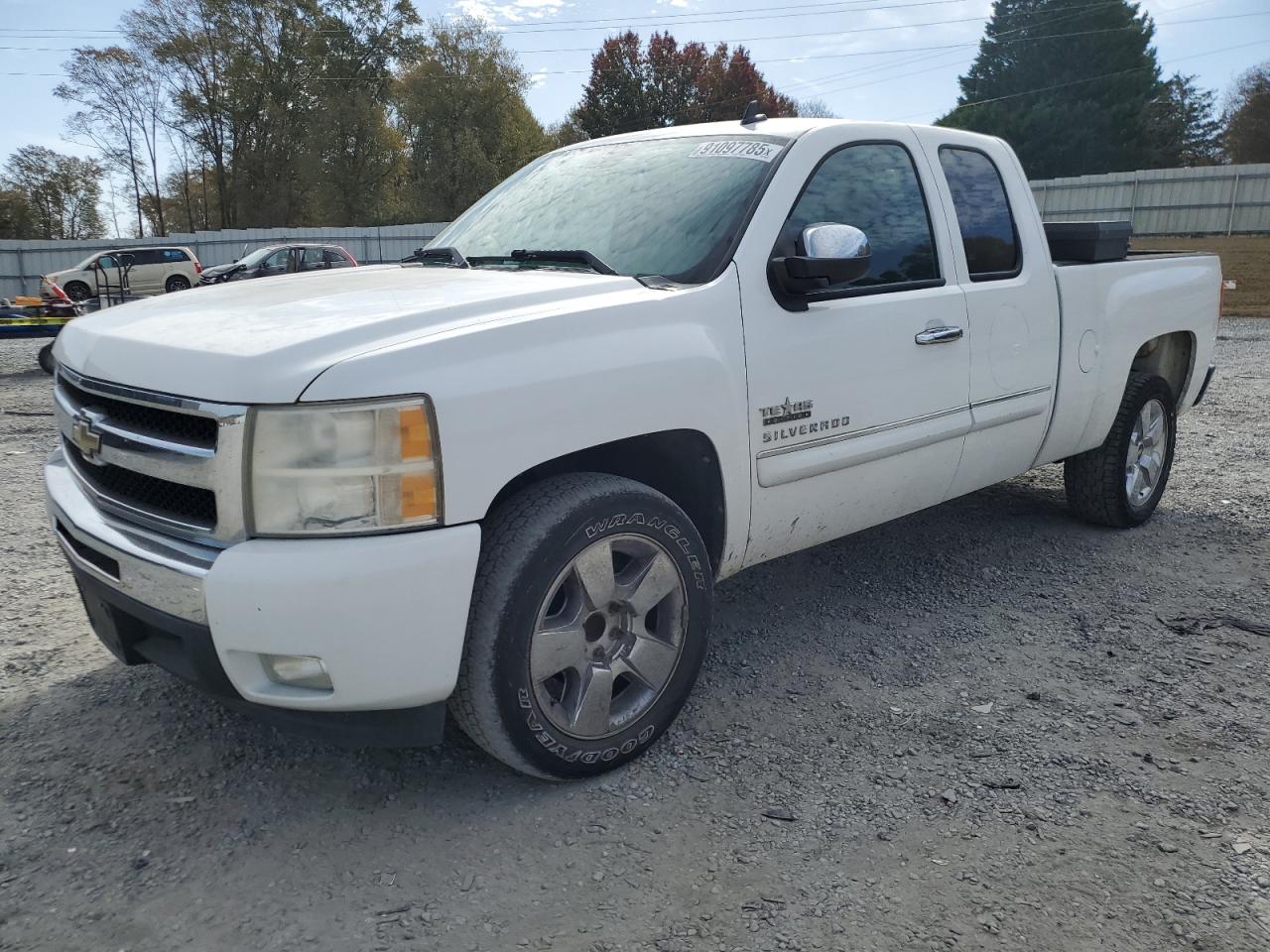 CHEVROLET SILVERADO C1500 LT