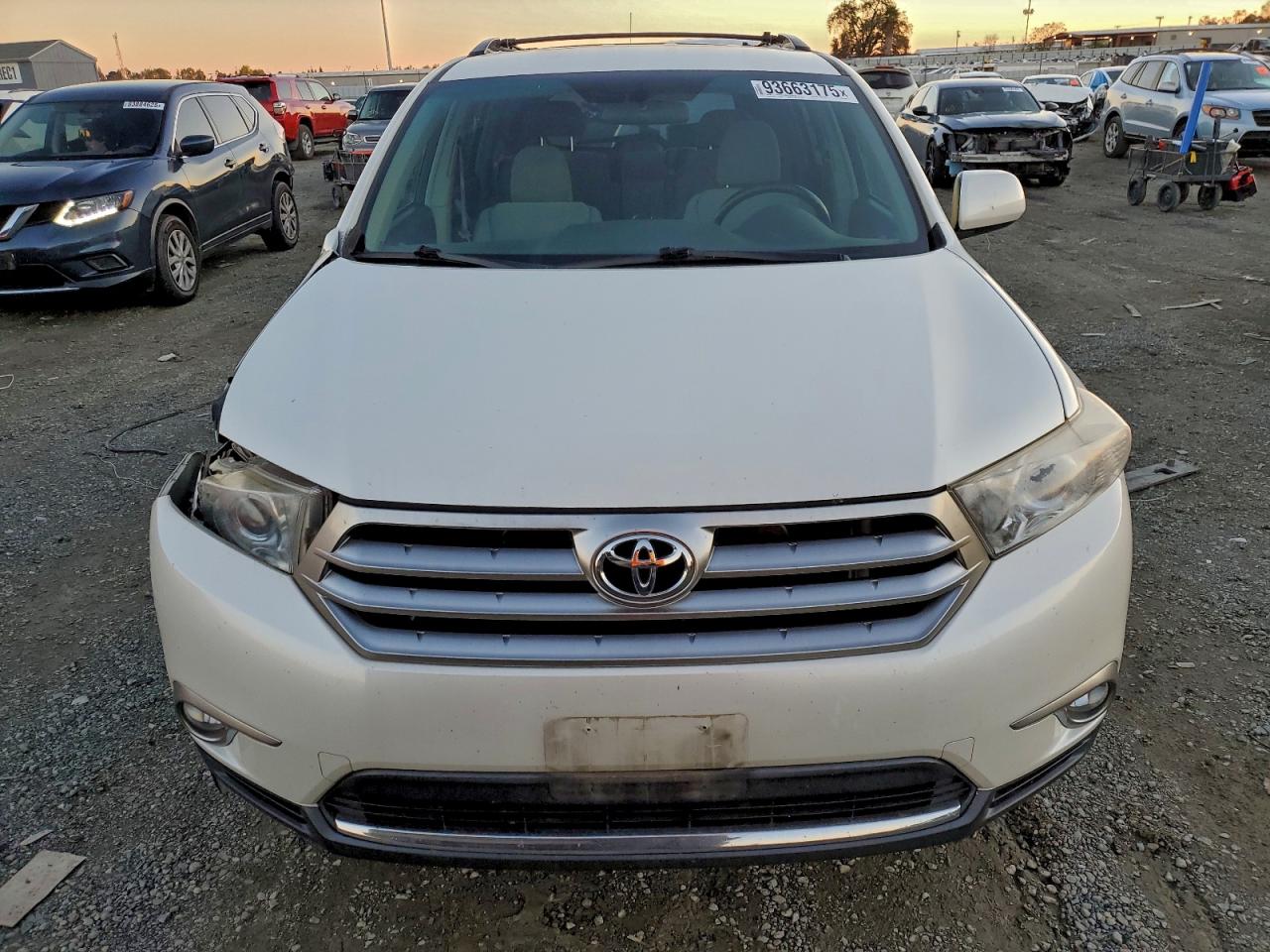 Lot #3304603447 2013 TOYOTA HIGHLANDER