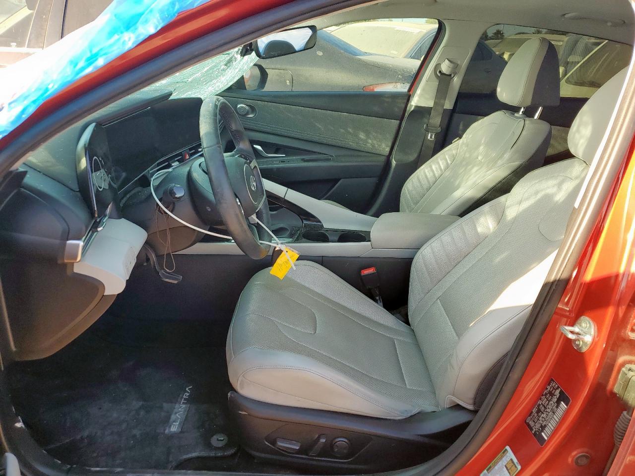 HYUNDAI ELANTRA LIMITED