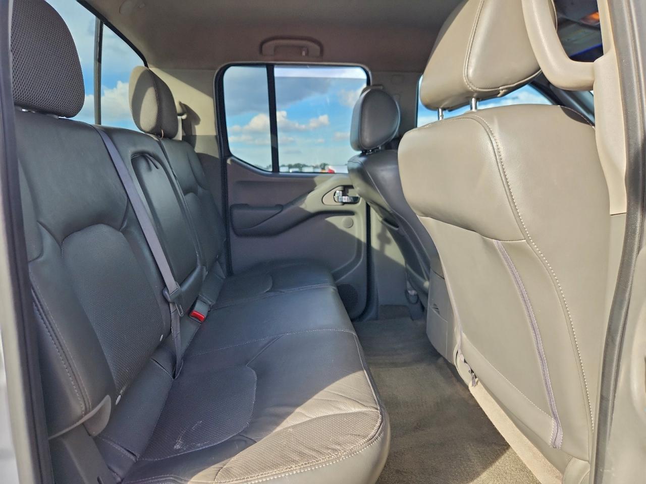 Lot #3303540064 2009 NISSAN FRONTIER C