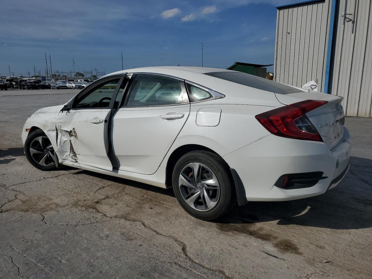 Lot #3308367322 2019 HONDA CIVIC LX