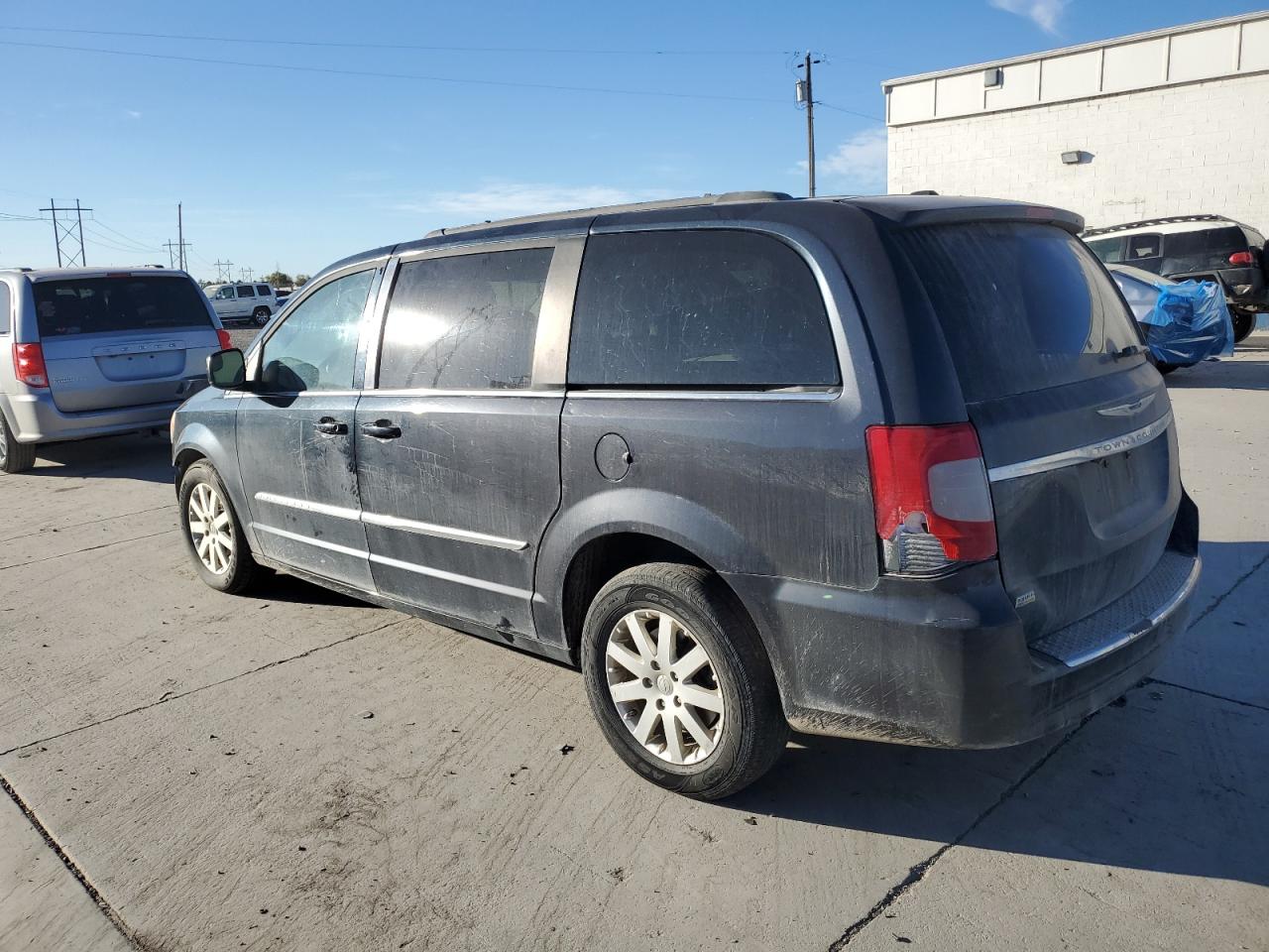 CHRYSLER TOWN & COUNTRY TOURING