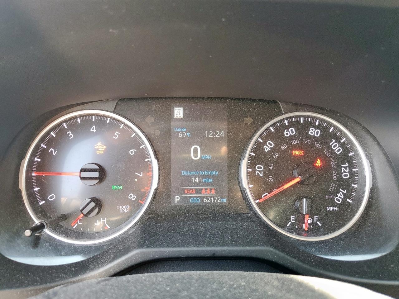 TOYOTA RAV4 XLE PREMIUM