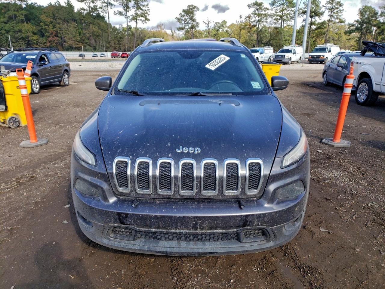 Lot #3311641267 2016 JEEP CHEROKEE L