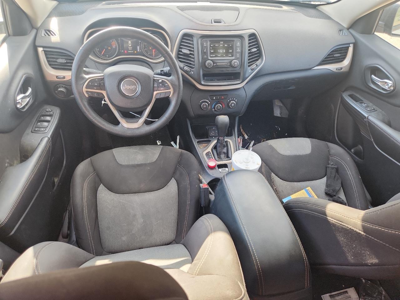 JEEP GRAND CHEROKEE SPORT