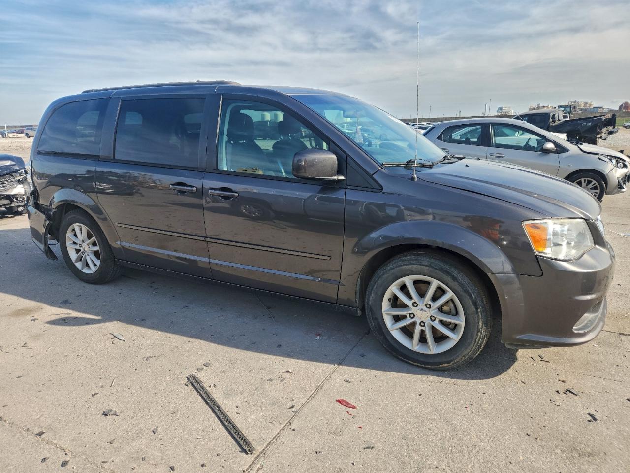 DODGE GRAND CARAVAN SXT