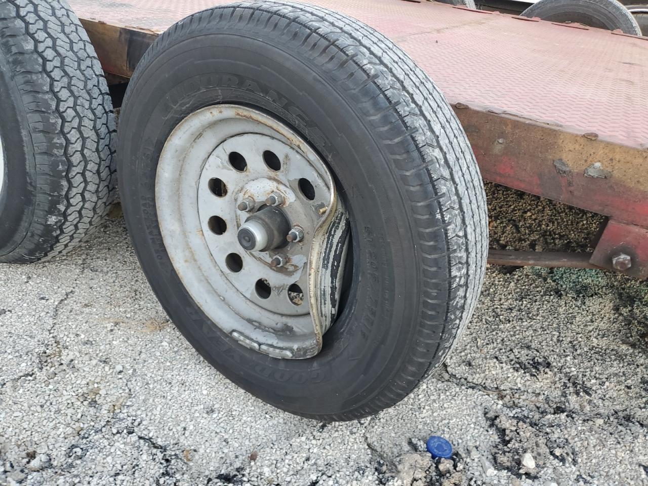 Lot #3284703026 2020 P & T UNKNOWN