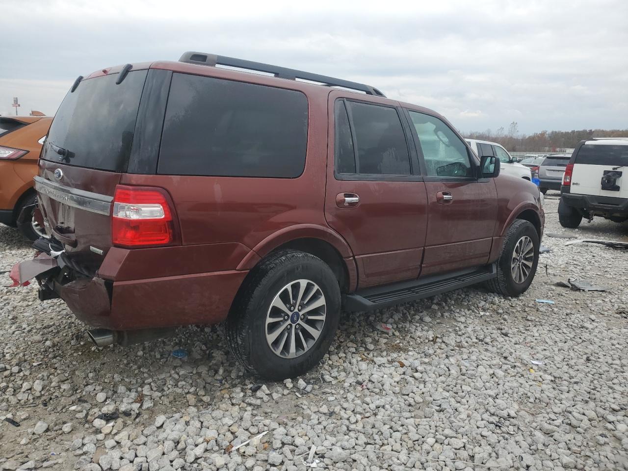 FORD EXPEDITION XLT
