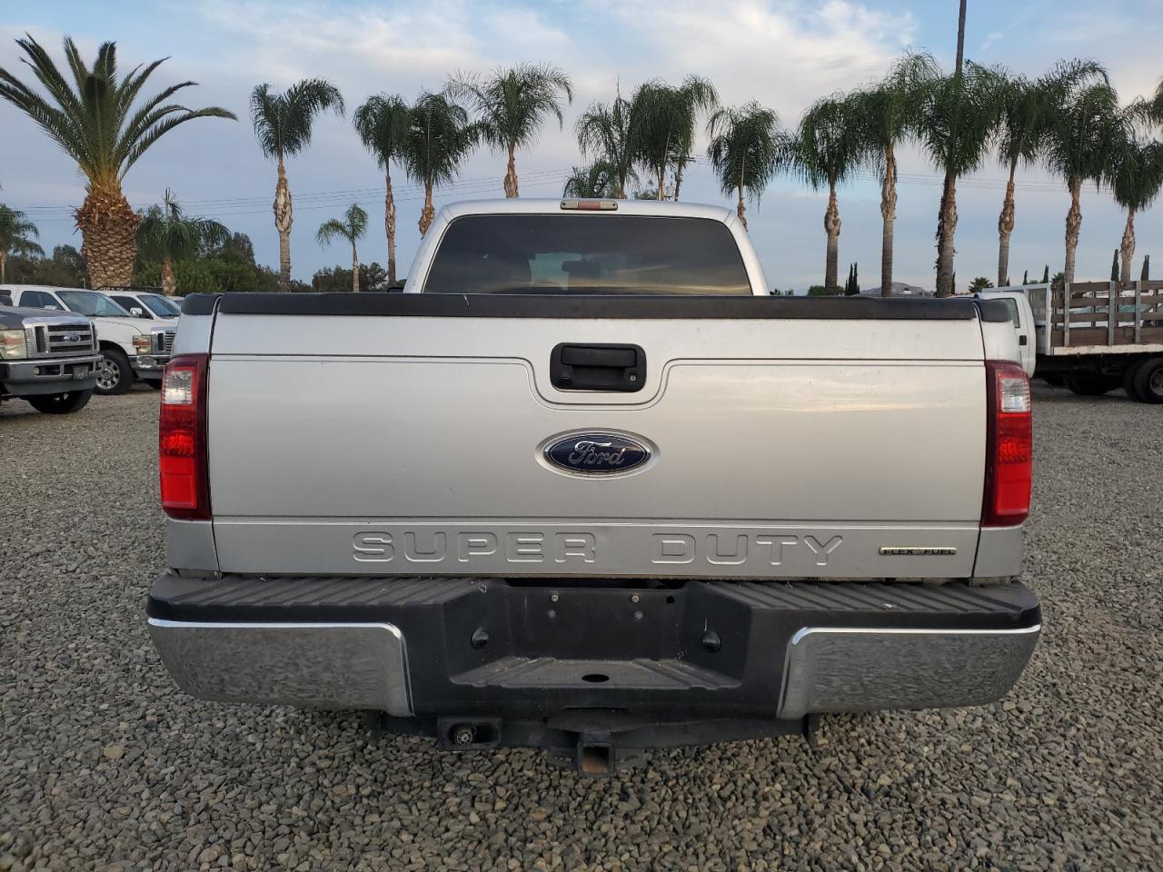 FORD F-250 SUPER DUTY