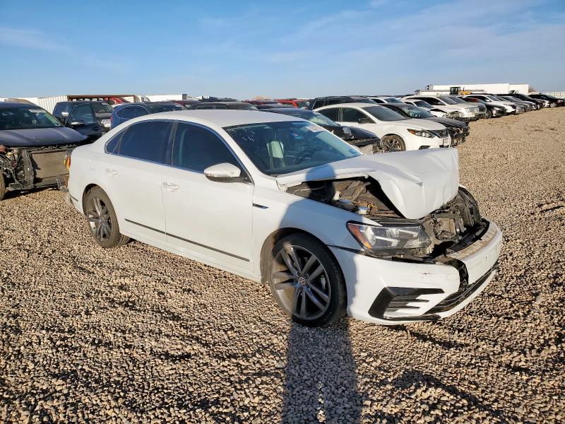 2017 VOLKSWAGEN PASSAT R-L #3302699100