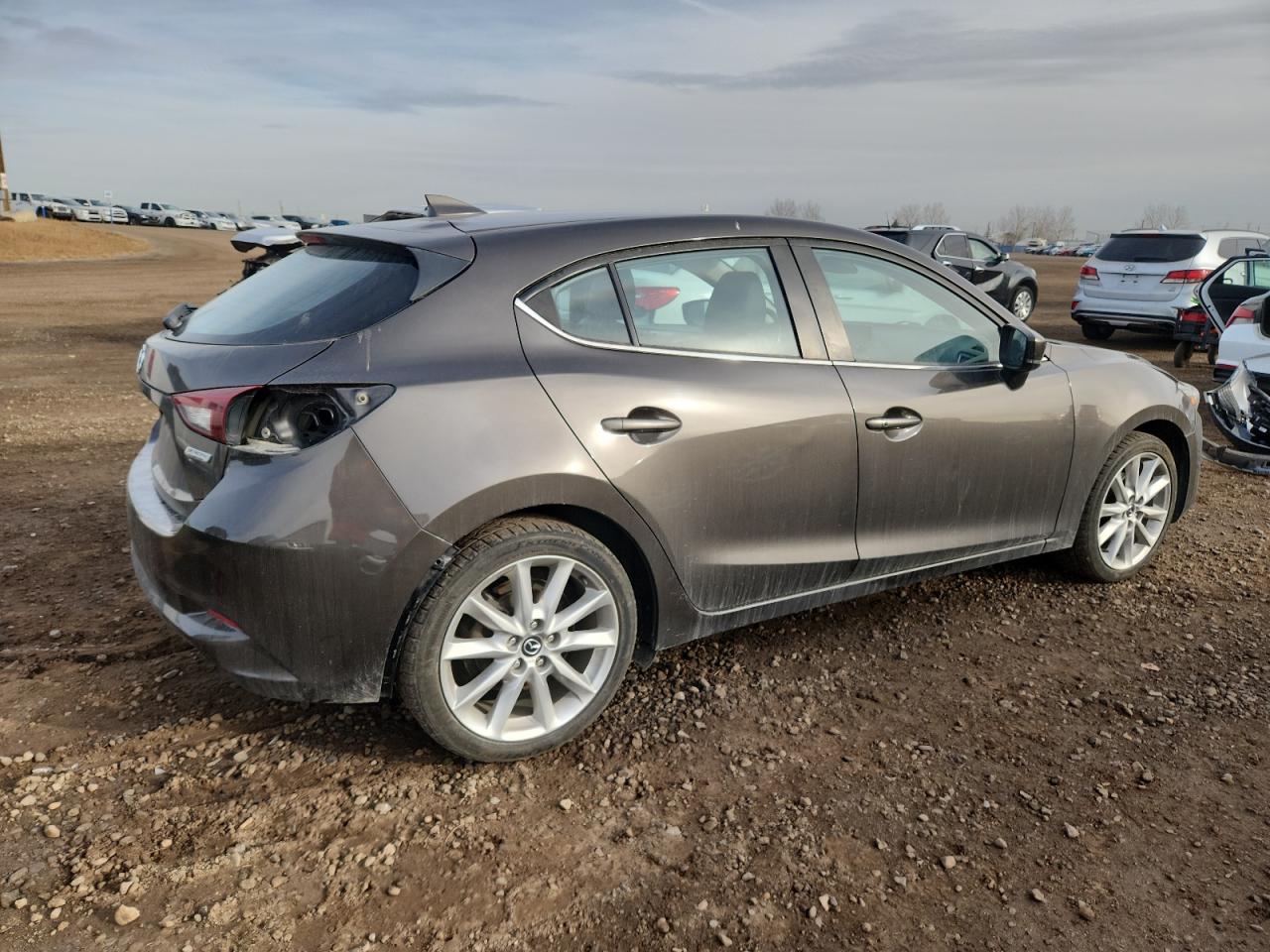 MAZDA 3 GRAND TOURING