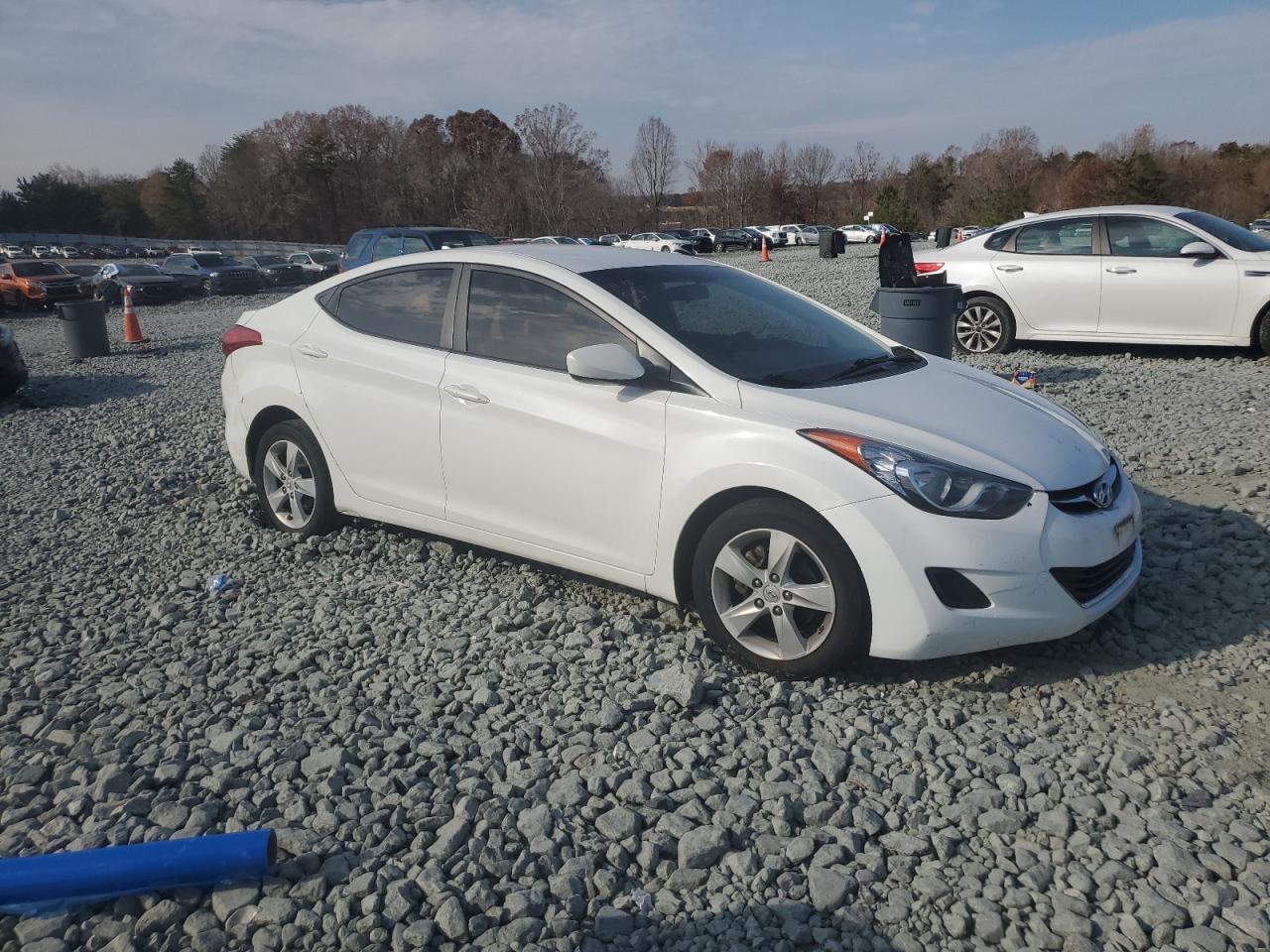 HYUNDAI ELANTRA GLS
