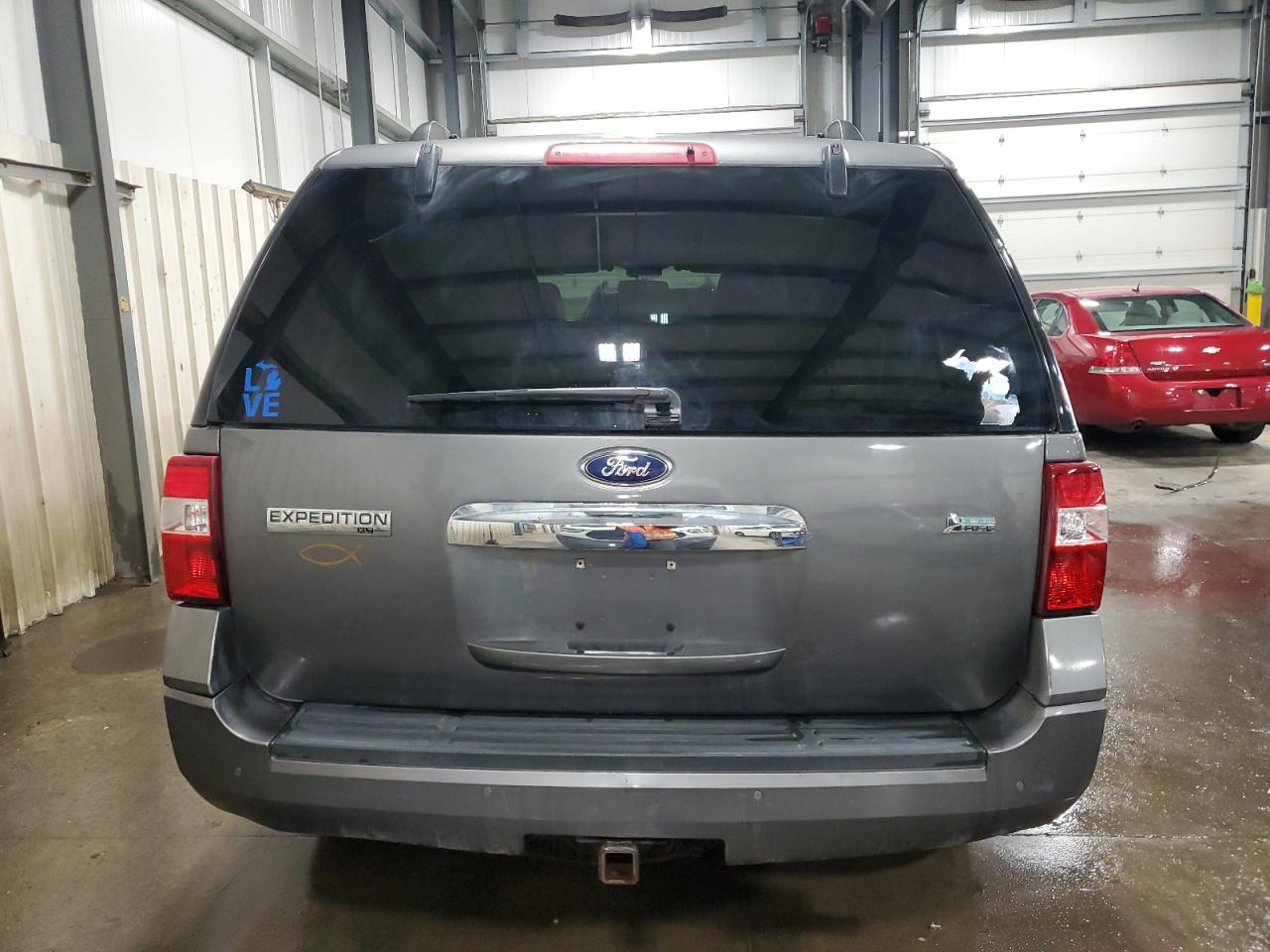 FORD EXPEDITION XLT