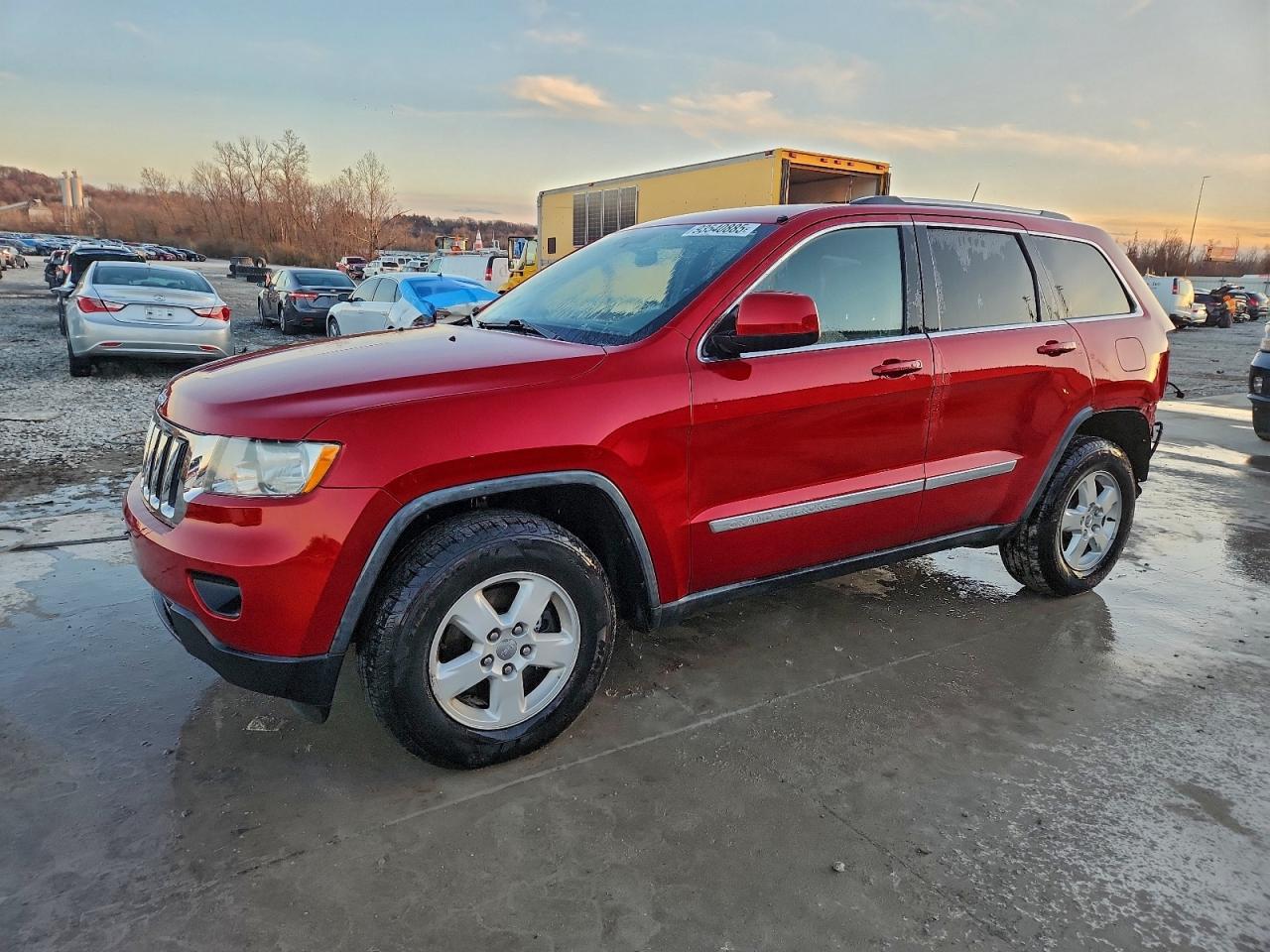 JEEP GRAND CHEROKEE LAREDO