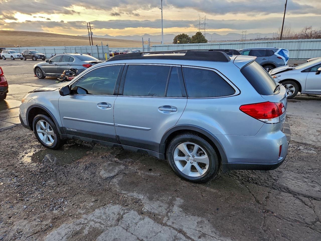 SUBARU OUTBACK 3.6R LIMITED