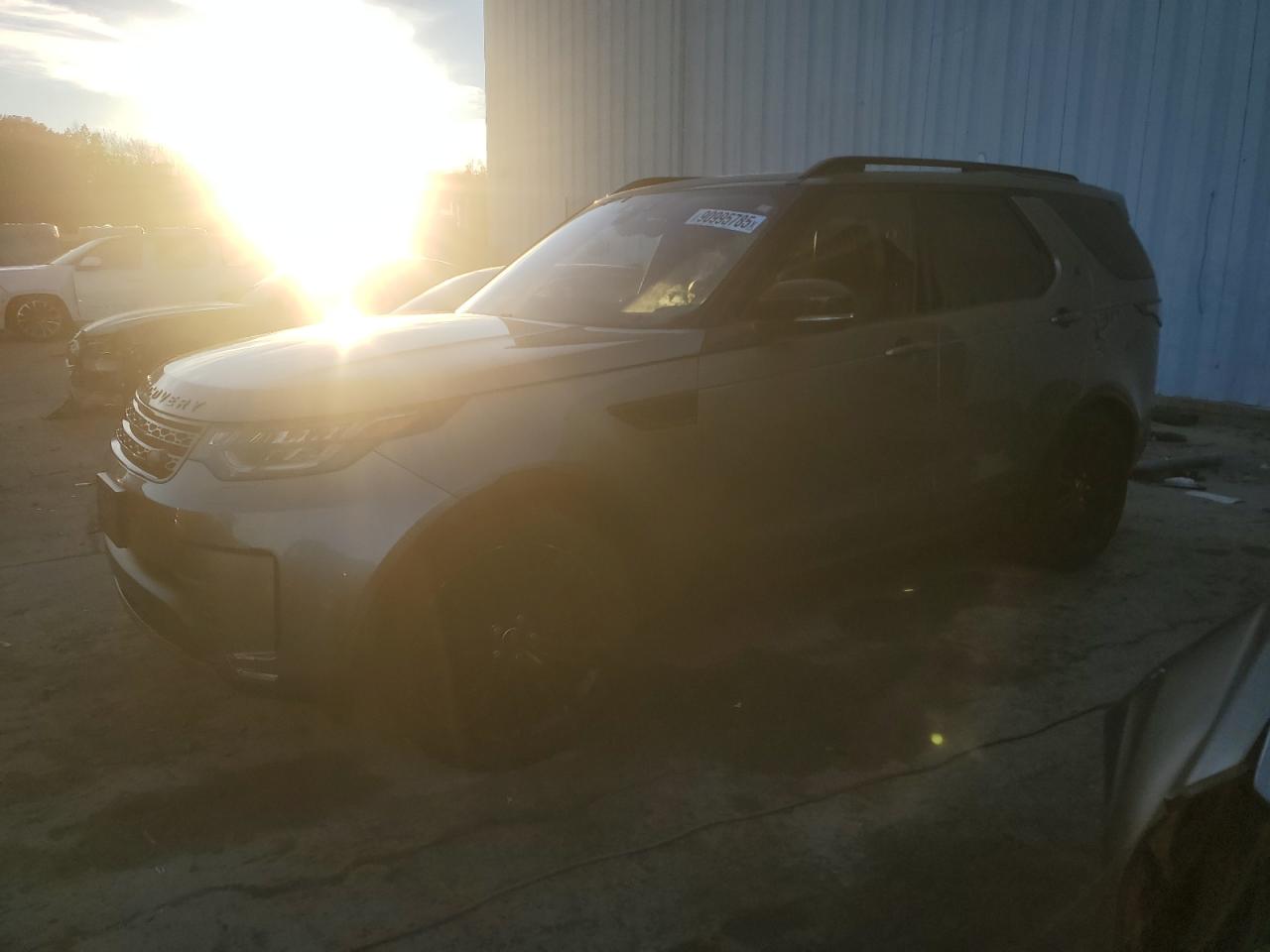 LAND ROVER DISCOVERY HSE LUXURY