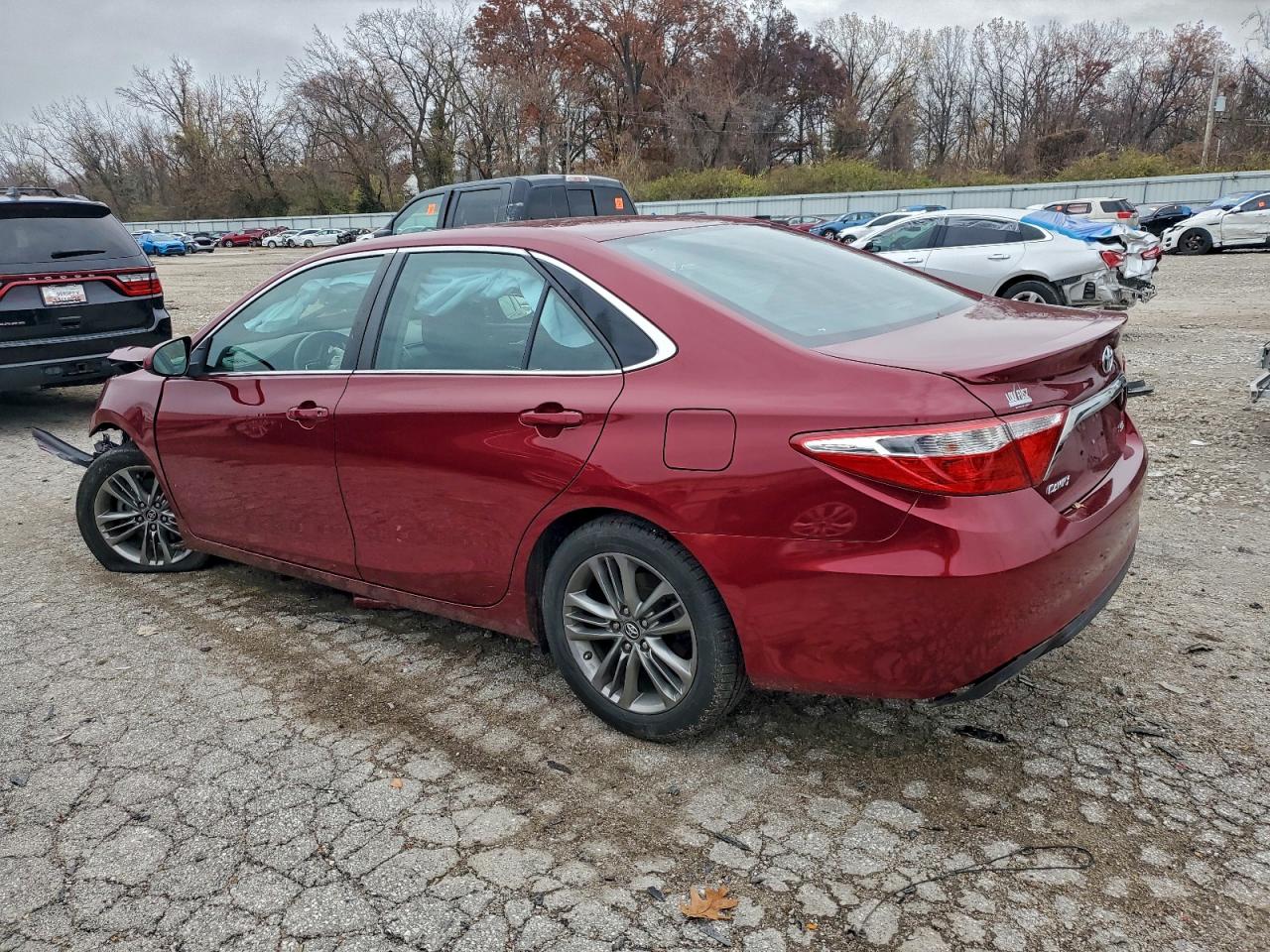 TOYOTA CAMRY LE