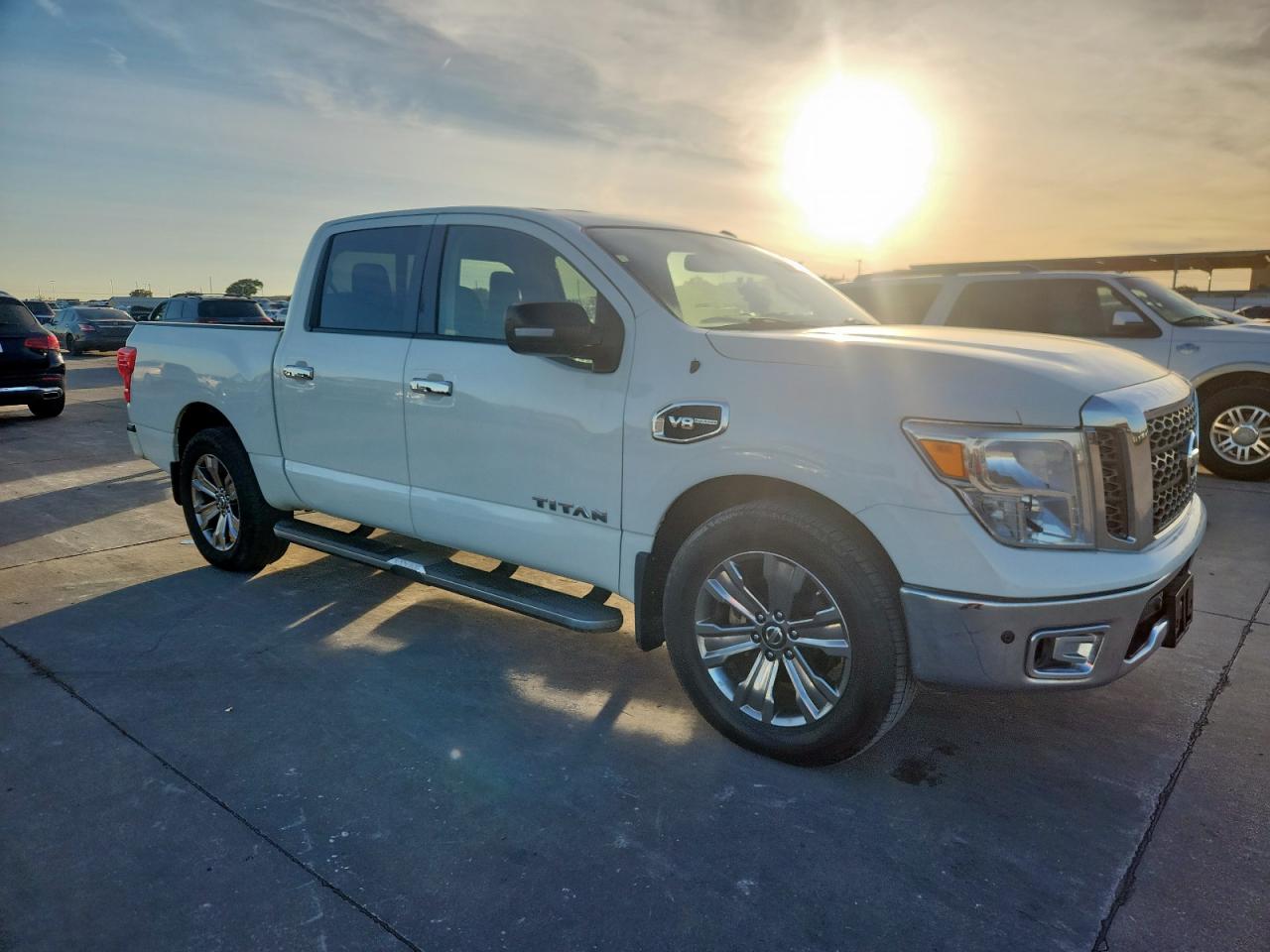 Lot #3309180616 2017 NISSAN TITAN SV