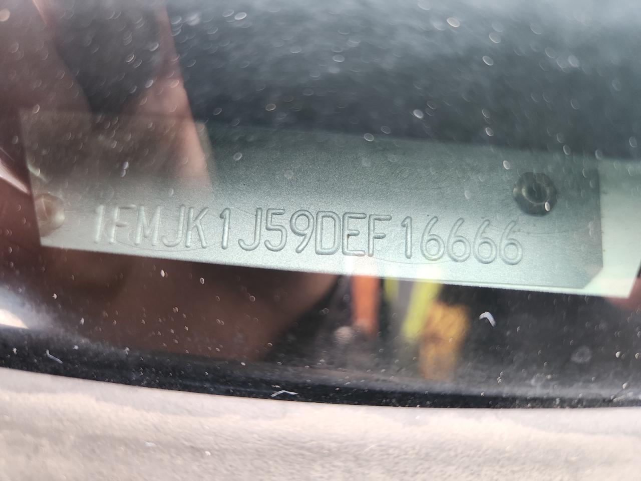 FORD EXPEDITION EL XLT