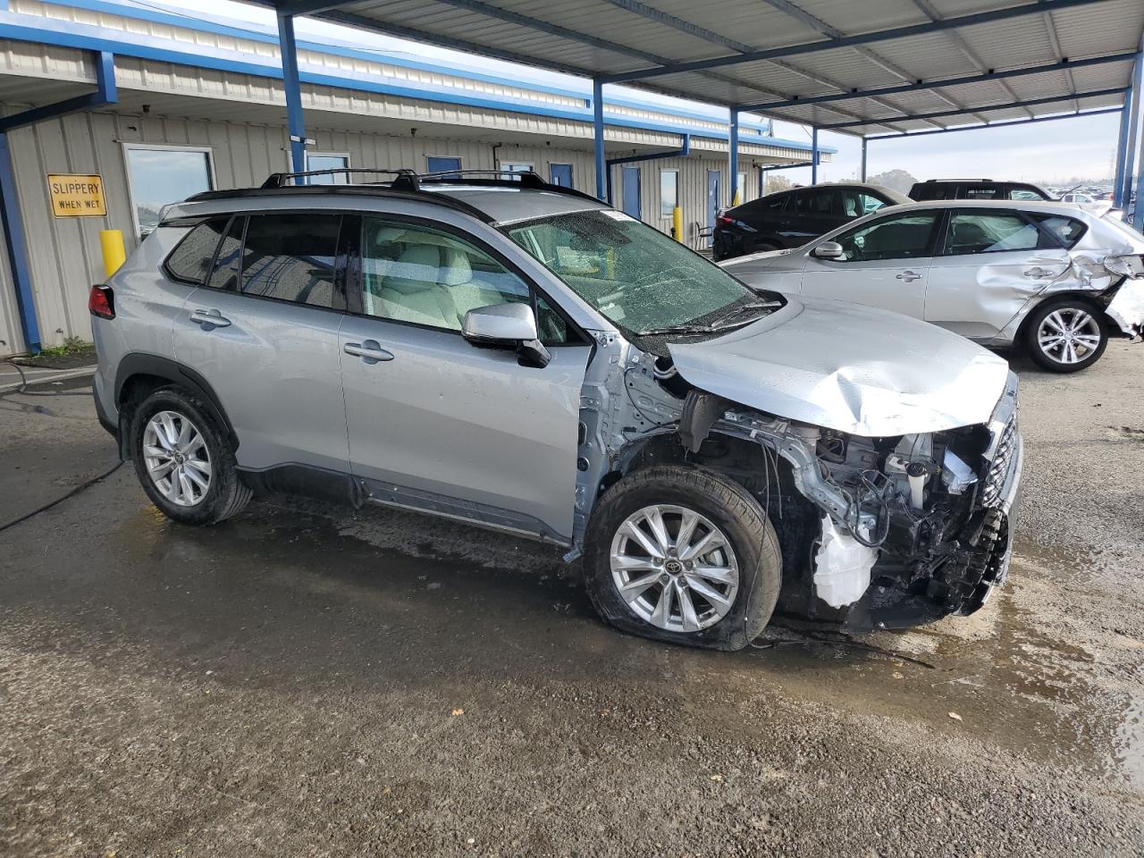 TOYOTA COROLLA CROSS LE