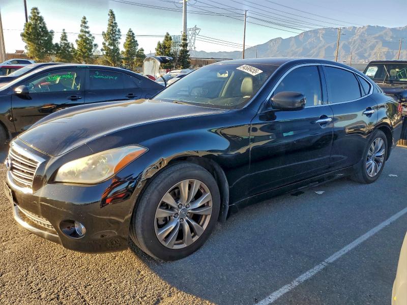 2012 INFINITI M35H #3301947422