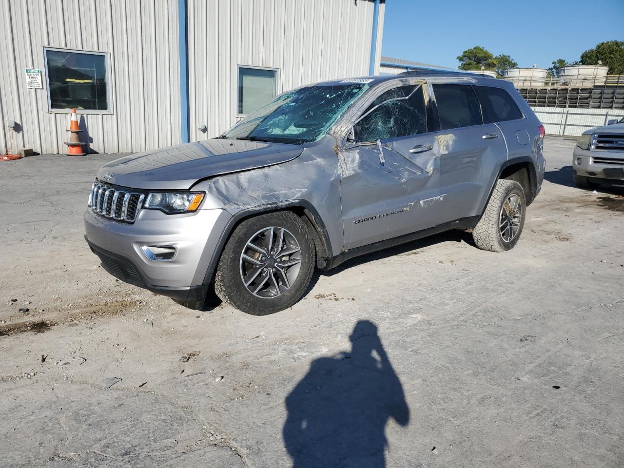 JEEP GRAND CHEROKEE LAREDO