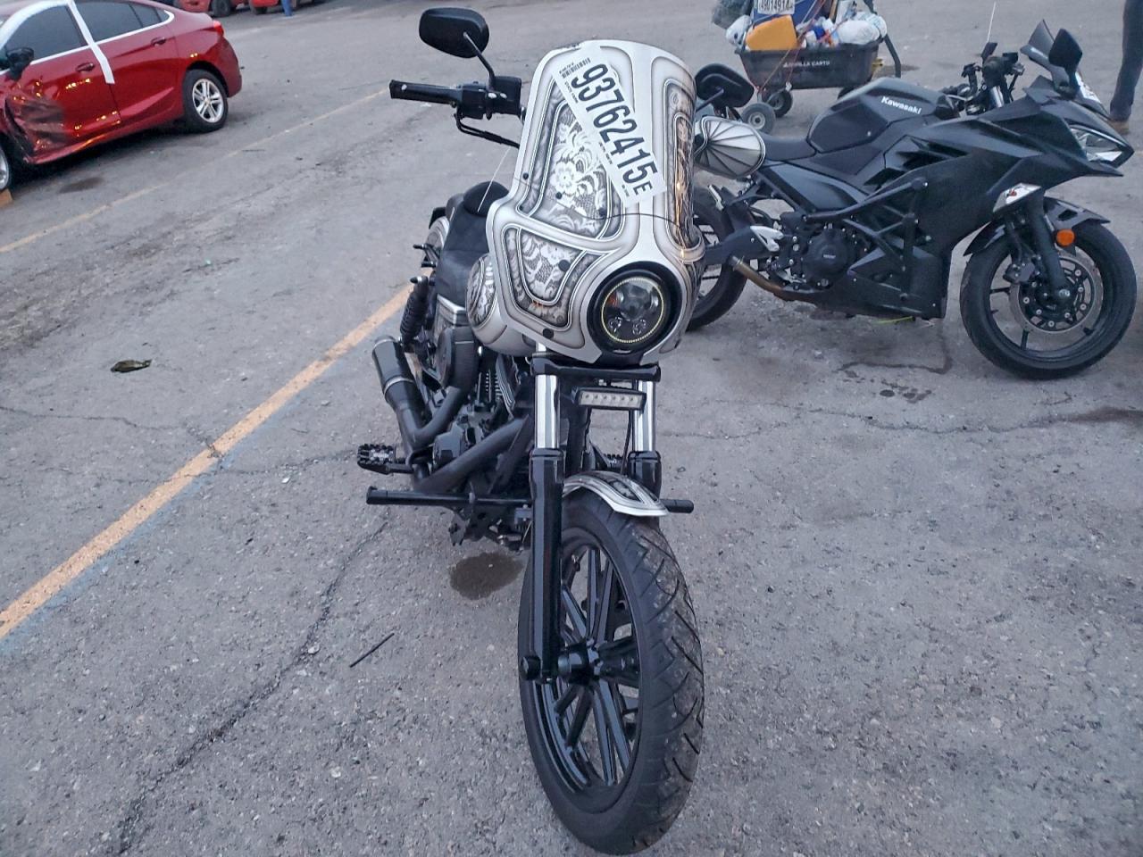 Lot #3296426649 2009 HARLEY-DAVIDSON FXD